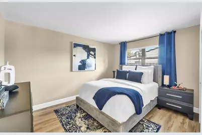 8871 NW 3rd St, Pembroke Pines, FL 33024 - Photo 27