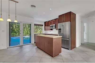 2031 NW 39th Ct, Oakland Park, FL 33309 - Photo 25