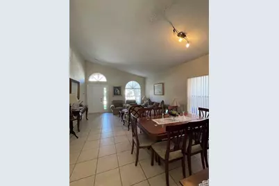 932 NW 126th Ter, Coral Springs, FL 33071 - Photo 9