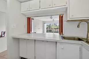 1319 E Hillsboro Blvd, Deerfield Beach, FL 33441 - Photo 15