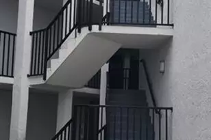 212 Lake Pointe Dr, Oakland Park, FL 33309 - Photo 13