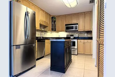 6671  Via Regina, Boca Raton, FL 33433 - Photo 3