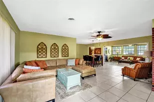 2201 N 49th Ave, Hollywood, FL 33021 - Photo 11