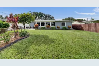 2201 N 49th Ave, Hollywood, FL 33021 - Photo 29