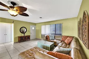 2201 N 49th Ave, Hollywood, FL 33021 - Photo 15