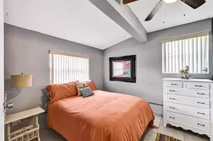 2201 N 49th Ave, Hollywood, FL 33021 - Photo 67