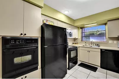 2201 N 49th Ave, Hollywood, FL 33021 - Photo 63