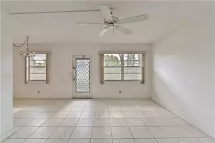 167 Grantham Unit, Deerfield Beach, FL 33442 - Photo 5
