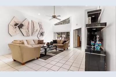 1867 NW 99th Ave, Plantation, FL 33322 - Photo 7