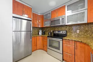 2081 S Ocean Dr, Hallandale Beach, FL 33009 - Photo 3