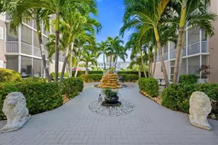 2081 S Ocean Dr, Hallandale Beach, FL 33009 - Photo 25