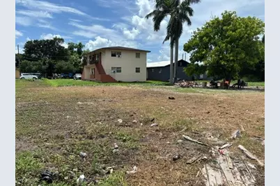 724 SW Avenue B Ave, Belle Glade, FL 33430 - Photo 5