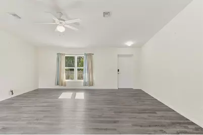 8007  Royal Court, Labelle, FL 33935 - Photo 7