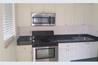 701 SW 14th Ave, Unit #8, Fort Lauderdale, FL 33312 - Photo 3