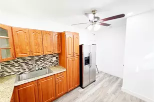 778 NW 80th St, Miami, FL 33150 - Photo 7