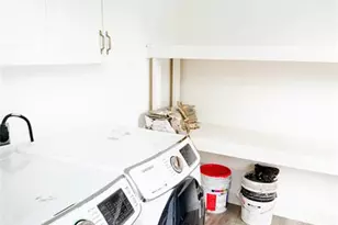 778 NW 80th St, Miami, FL 33150 - Photo 25