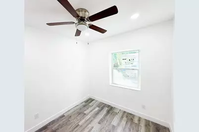 778 NW 80th St, Miami, FL 33150 - Photo 19