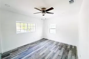 778 NW 80th St, Miami, FL 33150 - Photo 11