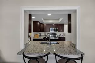 5013 NW 51st St, Tamarac, FL 33319 - Photo 13