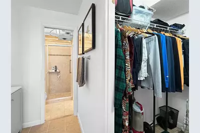 1800 N Andrews Ave, Unit #11D, Fort Lauderdale, FL 33311 - Photo 11