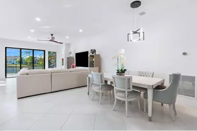 7315  Estero, Lake Worth, FL 33463 - Photo 13