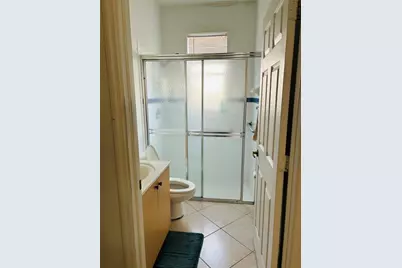 14224 NW 18th Ct, Pembroke Pines, FL 33028 - Photo 15