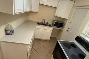 1608 NW 11th St, Fort Lauderdale, FL 33311 - Photo 9