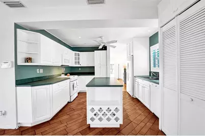 1240 SE 12th Way, Fort Lauderdale, FL 33316 - Photo 27