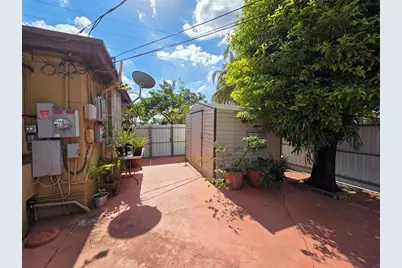 6031 NW 5th St, Miami, FL 33126 - Photo 5