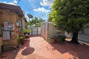 6031 NW 5th St, Miami, FL 33126 - Photo 5