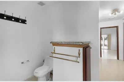 6648  Buena Vista Drive, Margate, FL 33063 - Photo 29