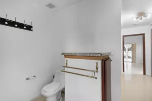 6648 Buena Vista Dr, Margate, FL 33063 - Photo 29