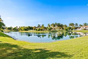 10658 St Thomas Dr, Boca Raton, FL 33498 - Photo 27