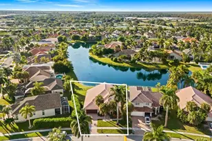 10658 St Thomas Dr, Boca Raton, FL 33498 - Photo 33