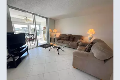 7640 NW 18th St, Unit #401, Margate, FL 33063 - Photo 9