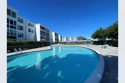 7640 NW 18th St, Unit #401, Margate, FL 33063 - Photo 3