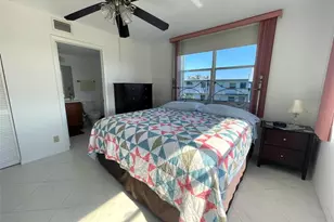 7640 NW 18th St, Margate, FL 33063 - Photo 13