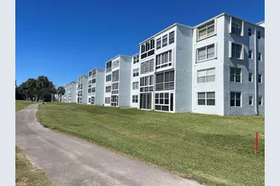 7640 NW 18th St, Unit #401, Margate, FL 33063 - Photo 5