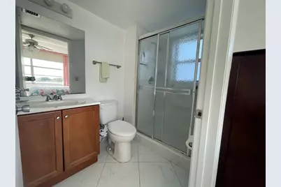 7640 NW 18th St, Unit #401, Margate, FL 33063 - Photo 15