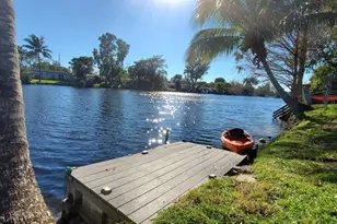 4154 SW 49th St, Dania Beach, FL 33314 - Photo 27