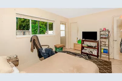 2581 NE 11th Ct, Pompano Beach, FL 33062 - Photo 37