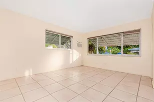 2581 NE 11th Ct, Pompano Beach, FL 33062 - Photo 15