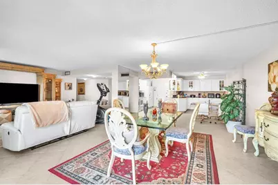 800 NE 195th St, Unit #601, Miami, FL 33179 - Photo 5