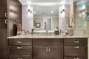 800 NE 195th St, Miami, FL 33179 - Photo 21