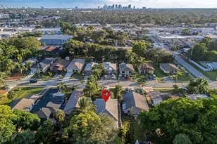 325 NE 34th St, Oakland Park, FL 33334 - Photo 27