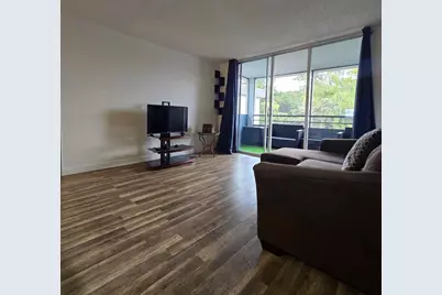 4898 NW 29th Ct, Unit #412, Lauderdale Lakes, FL 33313 - Photo 19