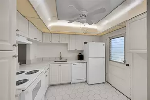 6161 NW 2nd Ave, Boca Raton, FL 33487 - Photo 9