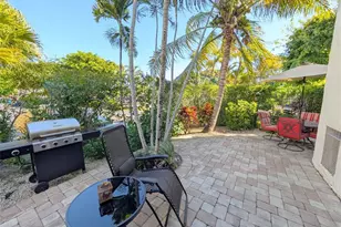 2601 NE 3rd Ct, Boynton Beach, FL 33435 - Photo 3