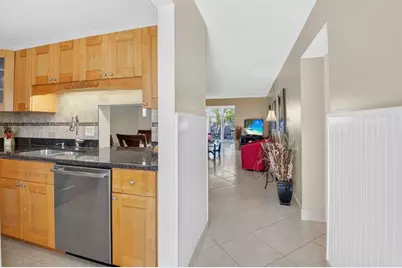 2601 NE 3rd Ct, Unit #112, Boynton Beach, FL 33435 - Photo 23