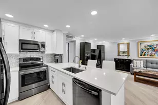 964 Normandy Trail, Delray Beach, FL 33484 - Photo 9